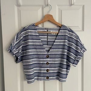 Native Youth crop top - size small